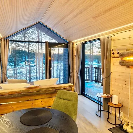Hossaville Luxe West Vila