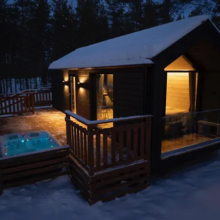 Hossaville Luxe West Villa *