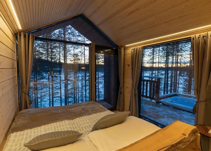 Hossaville Luxe West