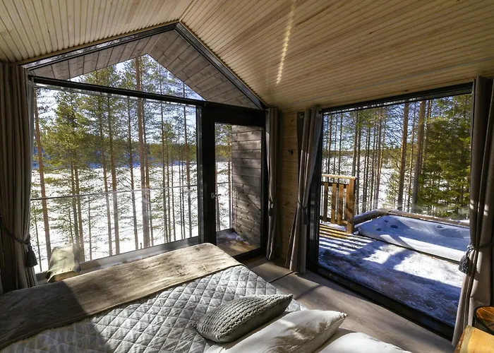 Hossaville Luxe West