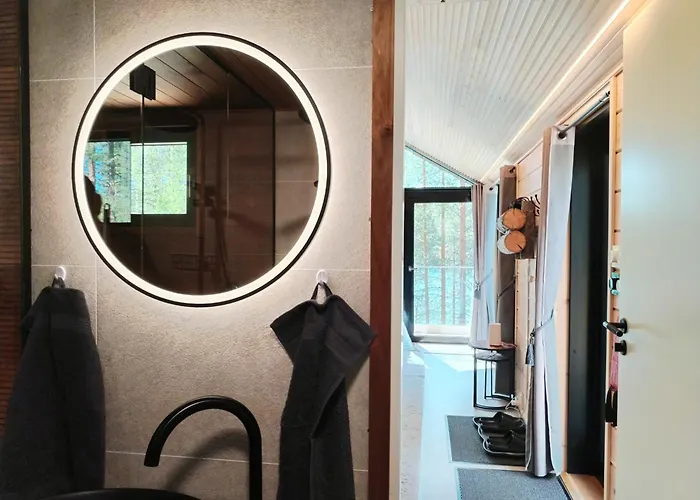 Hossaville Luxe West